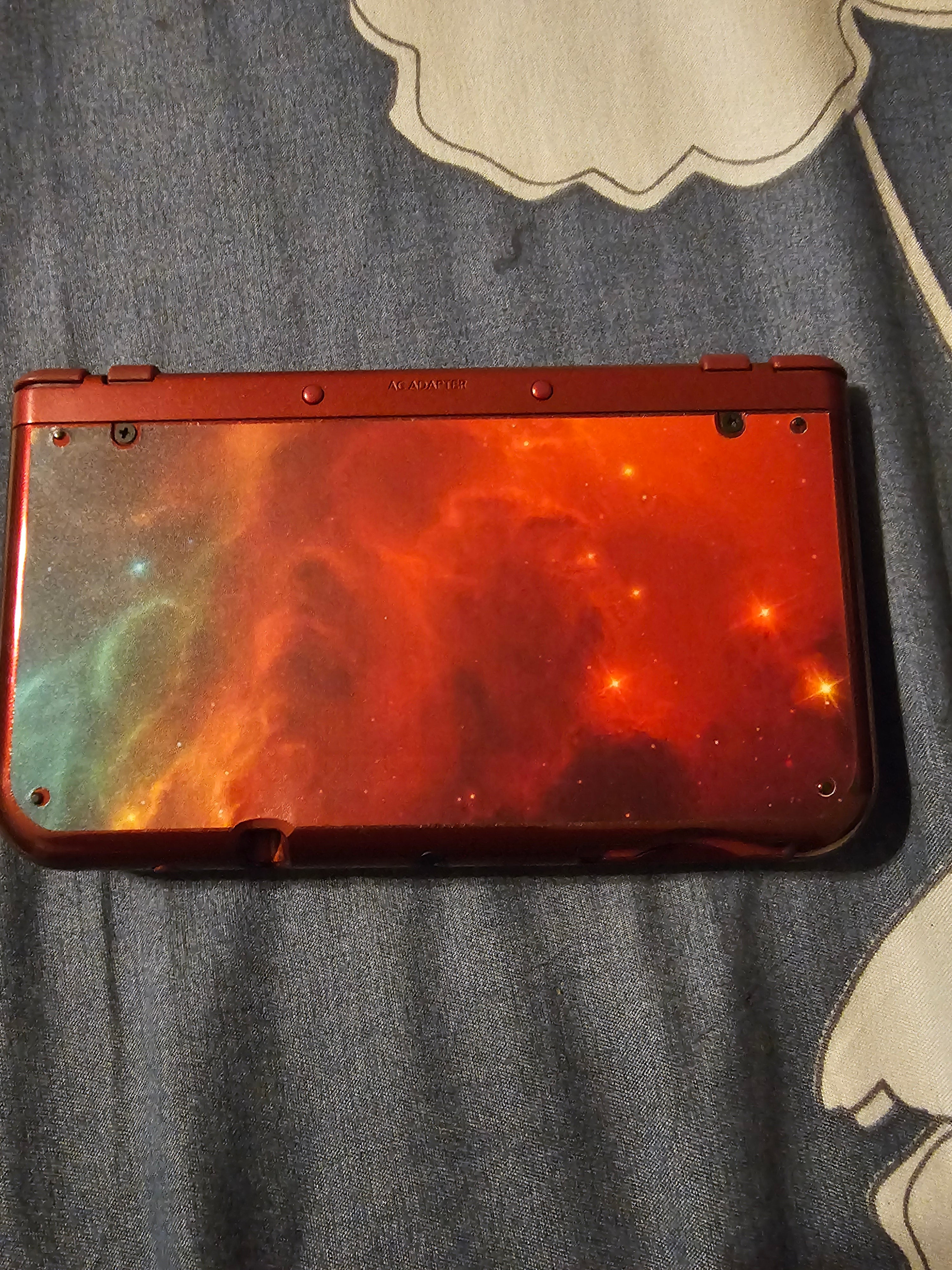 New 3ds xl red with games