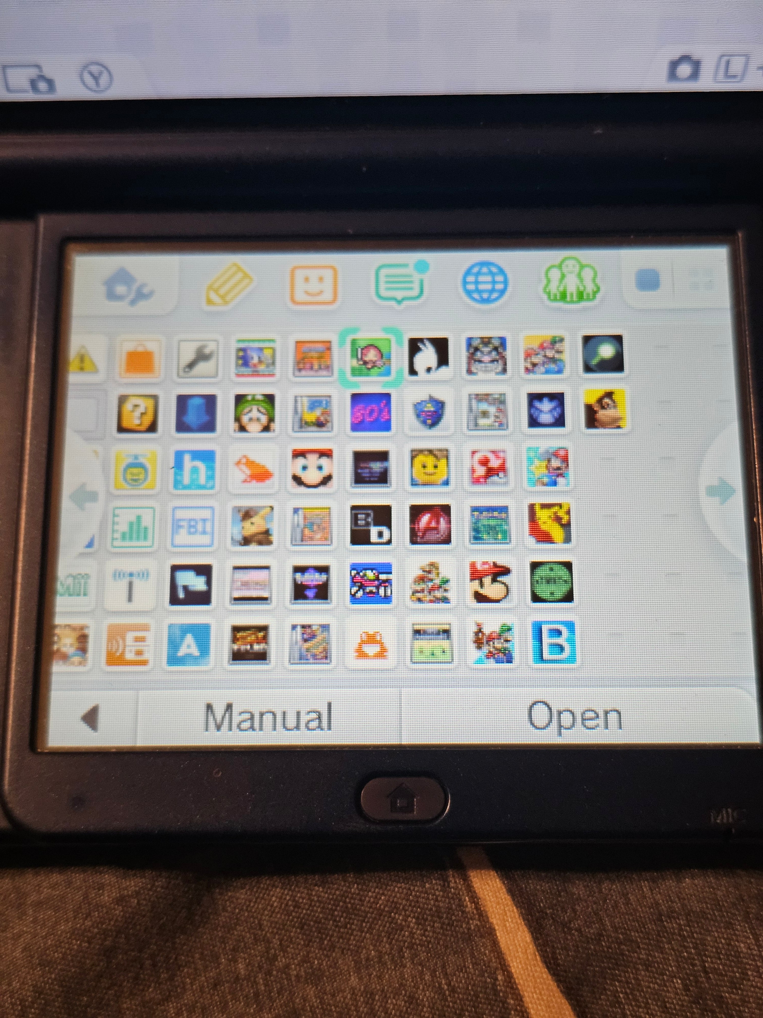 New galaxy 3ds xl modded with games